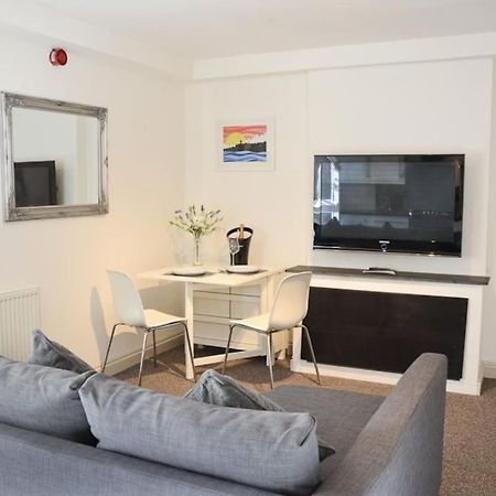 Modern 1 Bedroom Apartment Close To Penzance Town Centre. Exterior foto