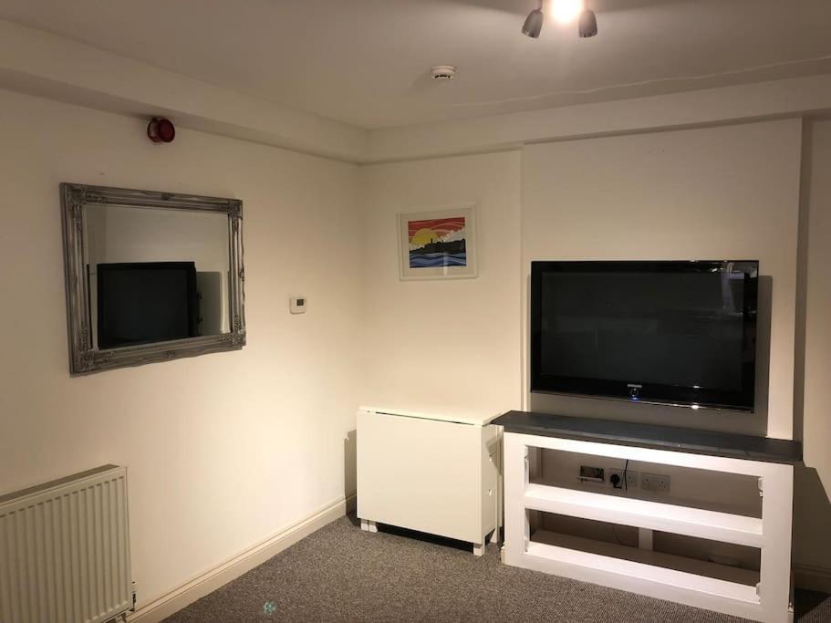 Modern 1 Bedroom Apartment Close To Penzance Town Centre. Exterior foto